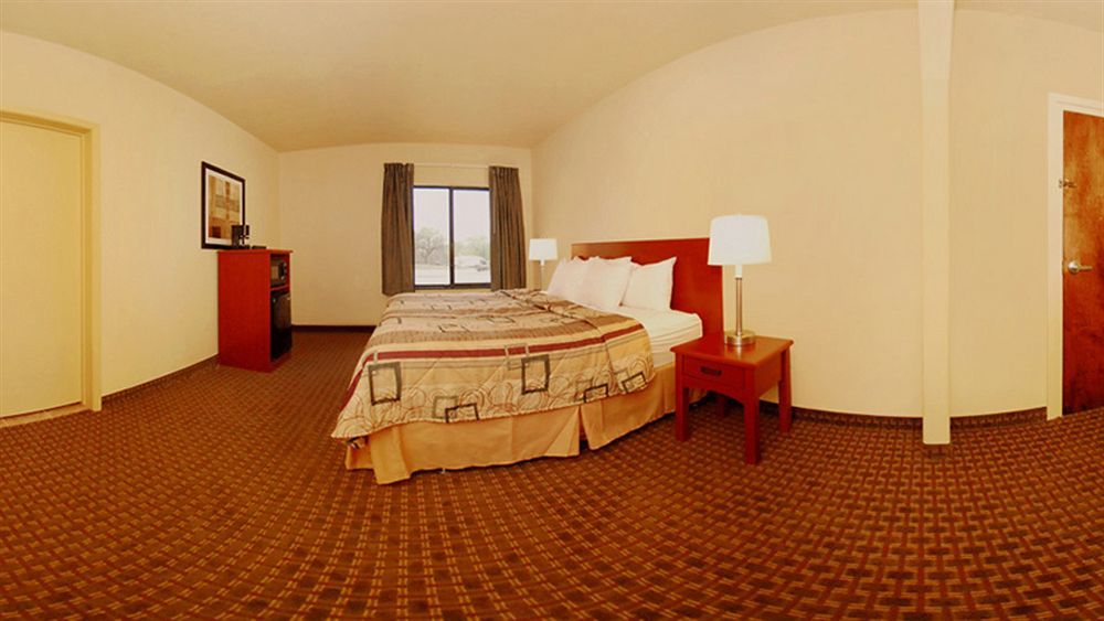 Sleep Inn & Suites Gonzales Near Palmetto State Park Exterior photo